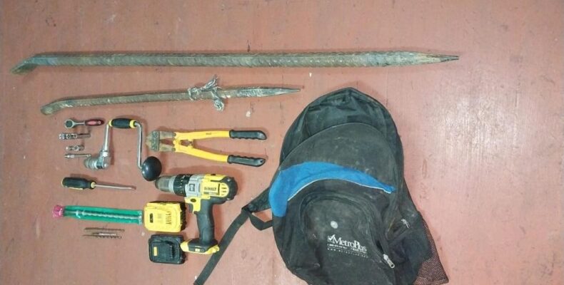 Resident chased, apprehend thief who attempted to break into Lamaha Street property