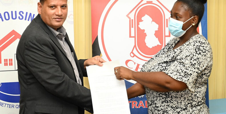 Displaced Linden squatters receive compensation packages