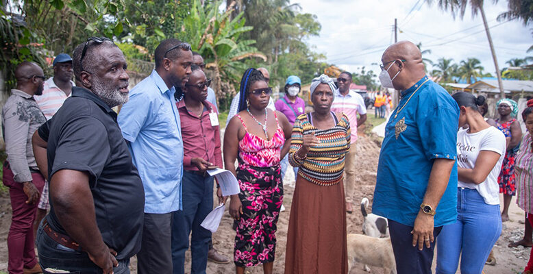 $800M in road works for Region 10