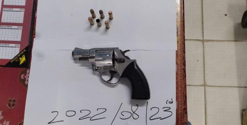 Taxi driver caught with illegal gun says he bought it for his protection