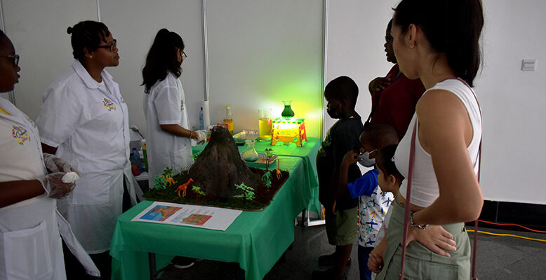 UG team wins $1M at science fair