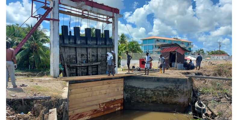 ‘Temporary stops’ in place after Providence sluice door collapses